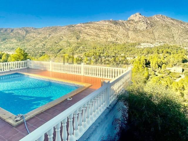 Chalet, Benichembla