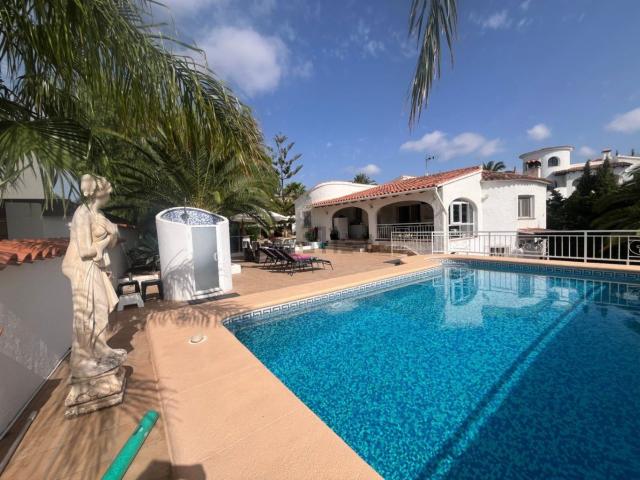 Chalet, Benissa