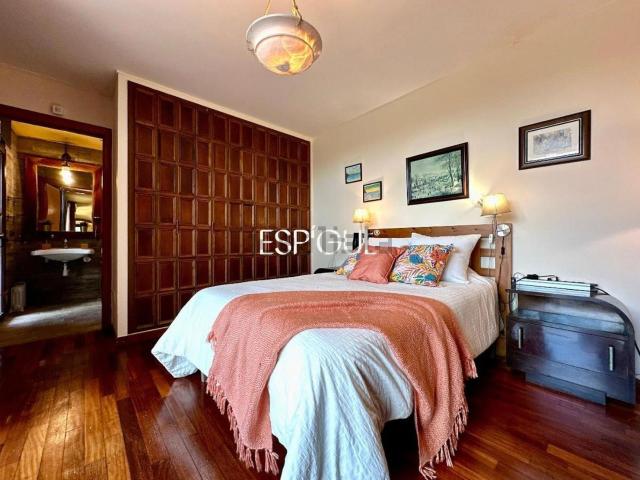 Chalet, Bescanó