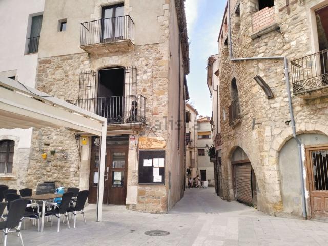 Chalet, Besalú