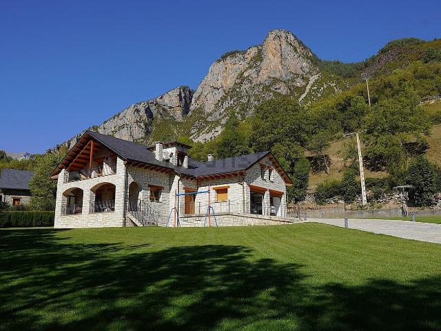 Chalet, Bielsa