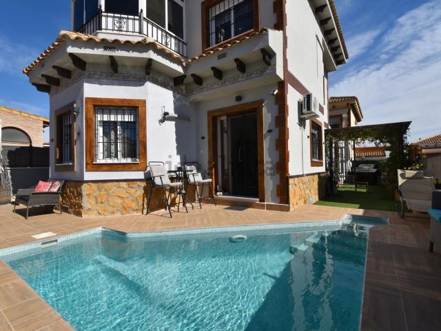 Chalet, Bigastro