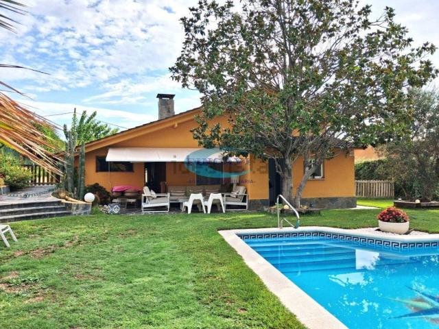 Chalet, Bigues i Riells