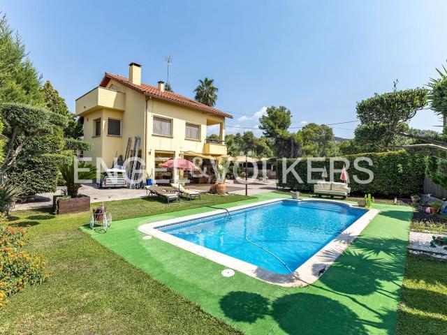Chalet, Bigues i Riells