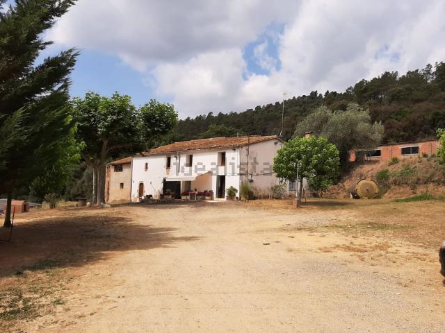 Chalet, Brunyola