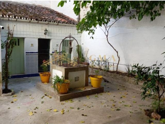 Chalet, Brozas