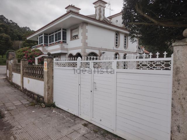 Chalet, Bueu