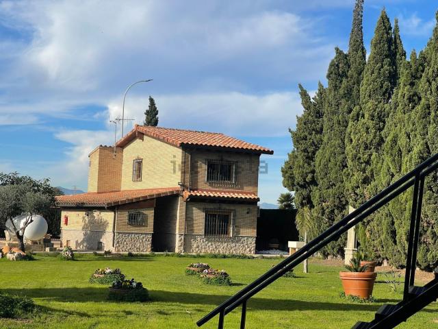 Chalet, Burriana