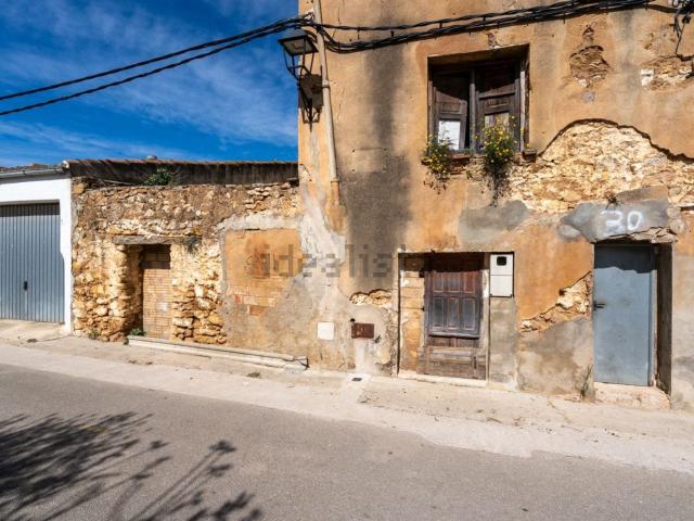 Chalet, Godall