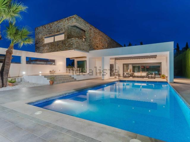 Chalet, Gojar
