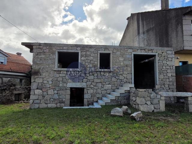 Chalet, Gondomar