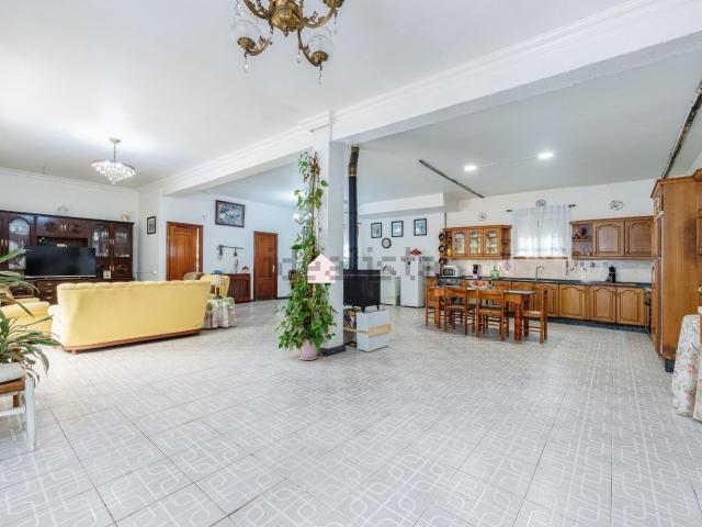 Chalet, Gondomar