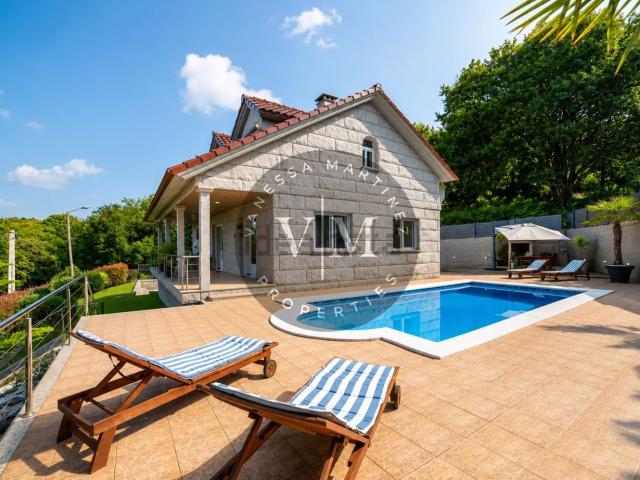 Chalet, Gondomar