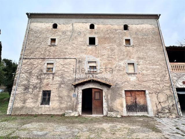 Chalet, Girona