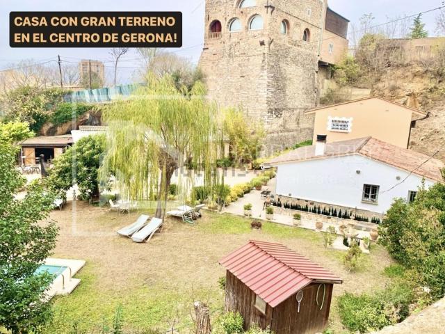 Chalet, Girona