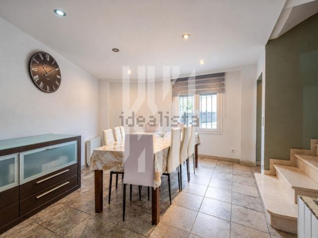 Chalet, Girona