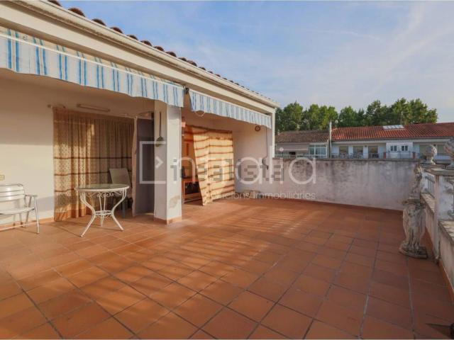 Chalet, Girona