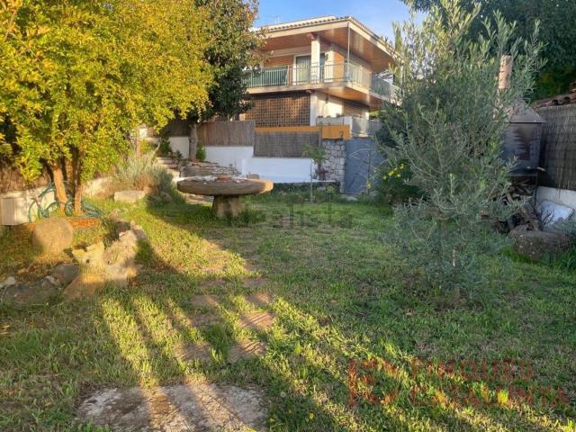 Chalet, Girona