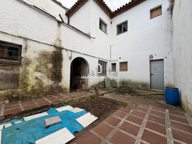 Chalet, Girona