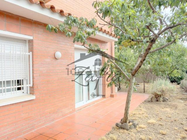 Chalet, Girona
