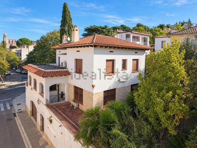 Chalet, Girona