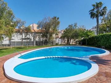 Casa en venta en Baix Vinalopó - Sports facilities