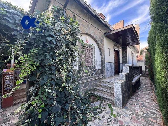 Chalet, Granada