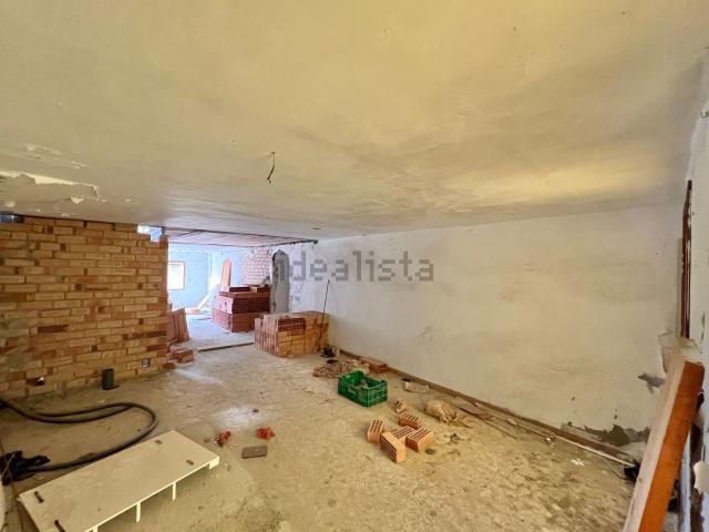 Chalet, Gratallops