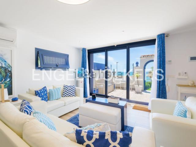 Chalet, Guadalmansa, Estepona