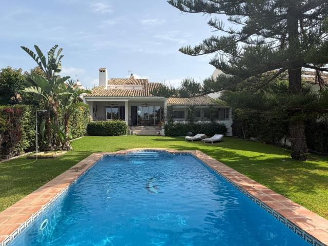 Chalet, Guadalmina Baja, Marbella