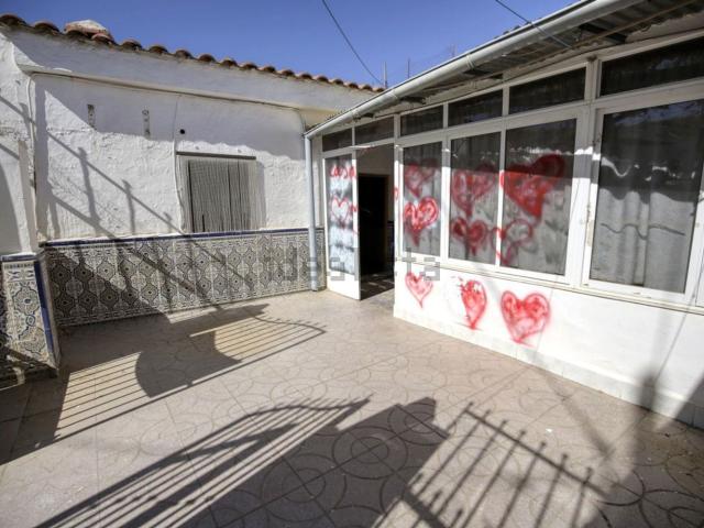 Chalet, Guadix