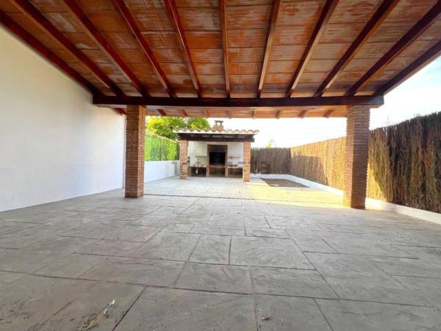 Chalet, Gualba