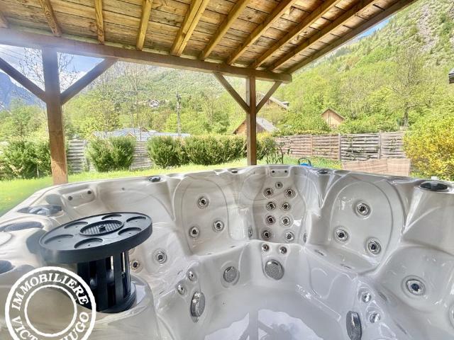 Chalet d’exception 5 pièces 130 m2 Spa extérieur Vénosc / Les Deux Alpes