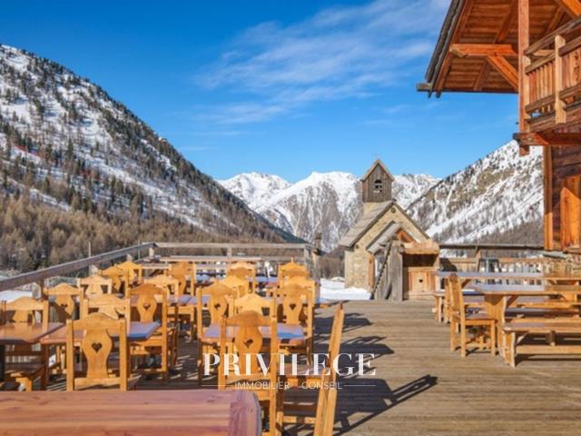 Chalet d’exception à Isola 2000 Terrasse panoramique aux pie. 247m² Isola