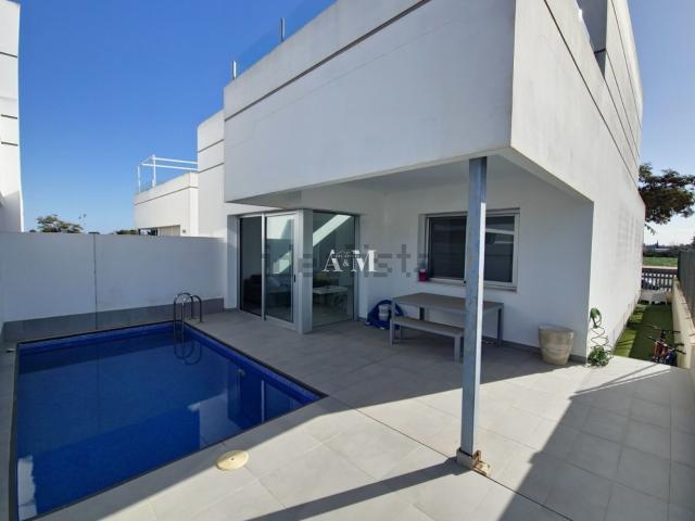 Chalet, Dolores
