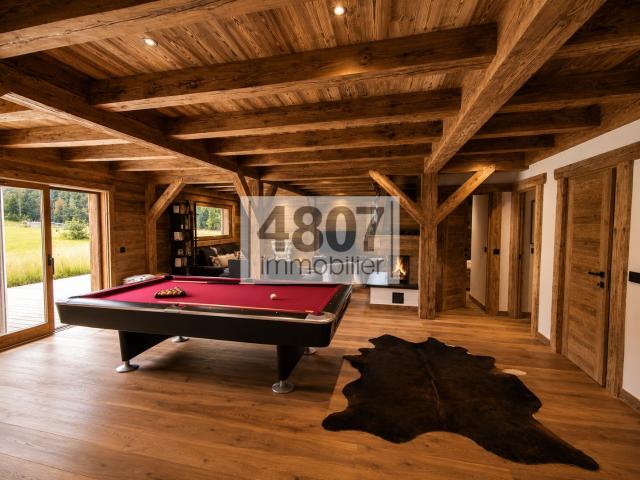 Chalet d'architecte aux portes de Combloux 328 m2 4 chambres salle de jeux