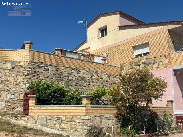 Chalet de campo con gran garaje y piscina !