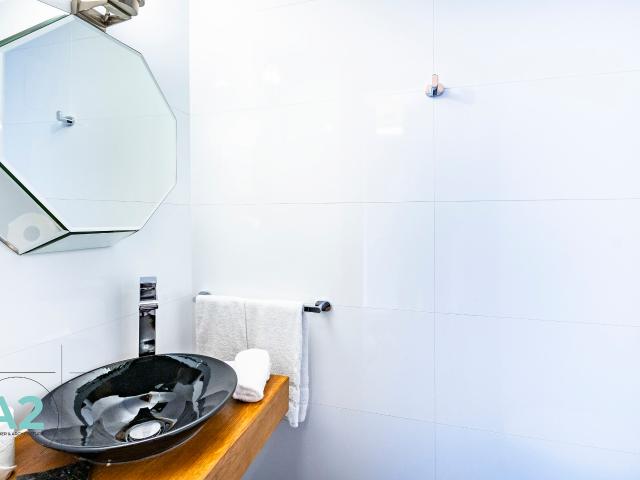 Chalet with 5.5 rooms for rent in Impassae de la National 242 m² | dreamo. Ch