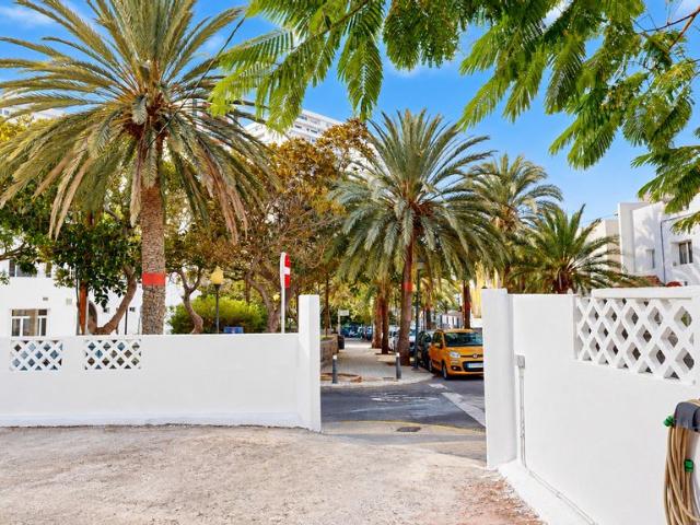 Chalet de lujo de 115 m2 en venta Calle Francisco de Torquemada 33, Escaleritas La Feria, Las Palmas de Gran Canaria, Islas Canarias