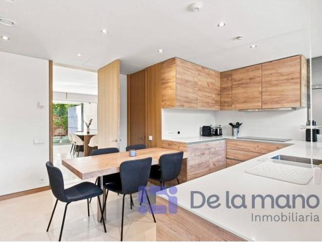 CHALET DE LUJO EN ZONA SEGURA Y EXCLUSIVA DE MADRID