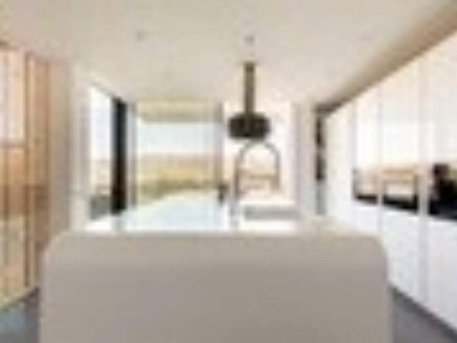 Chalet de lujo en alquiler Frigiliana con 3 dormitorios, garaje, piscina y gimnasio