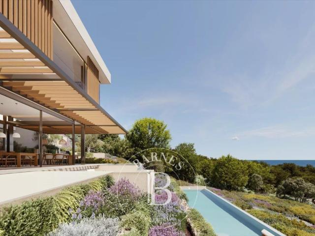 Chalet de nueva construcción con vistas al mar y a 5 minutos. 565m² Tamariu