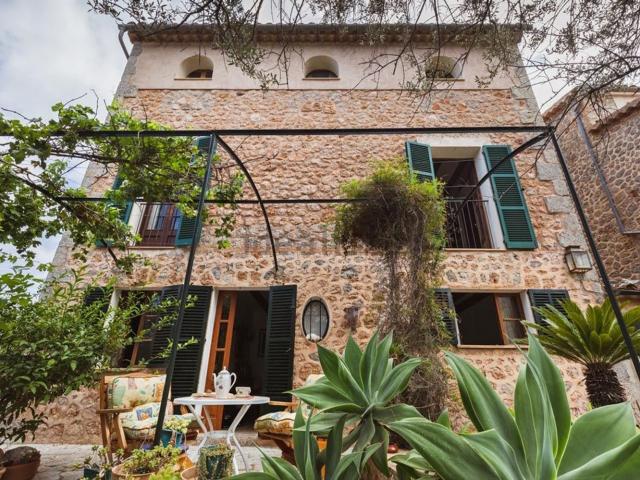 Chalet, Deià