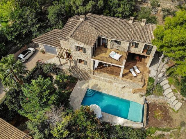 Chalet, Deià