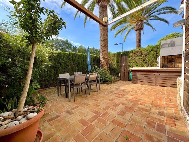 Chalet, Denia