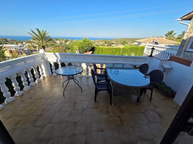 Chalet, Denia