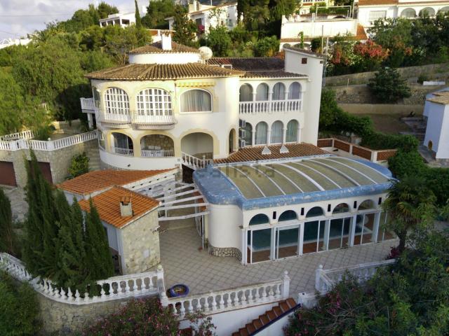 Chalet, Denia