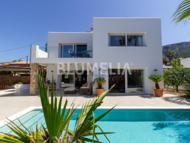 Chalet, Denia