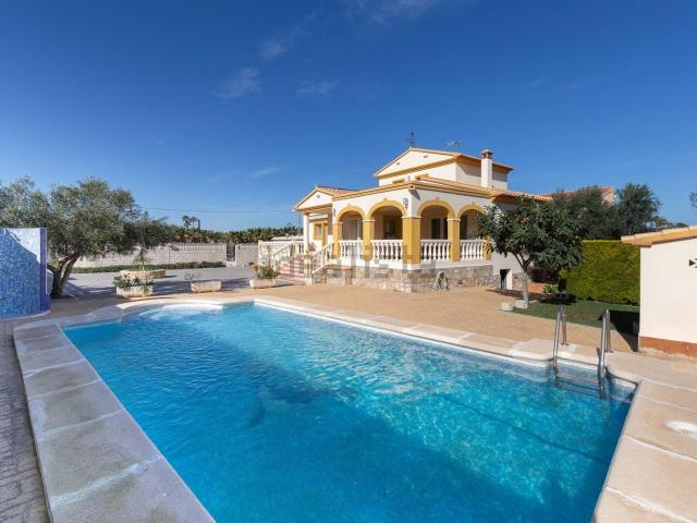 Chalet, Denia