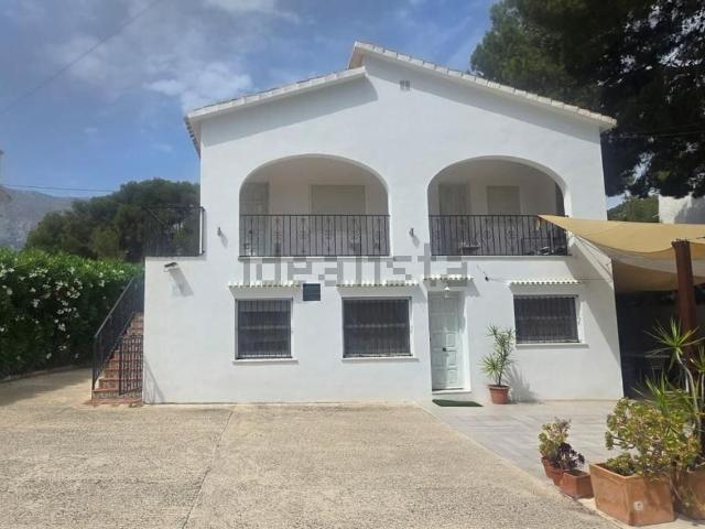Chalet, Denia